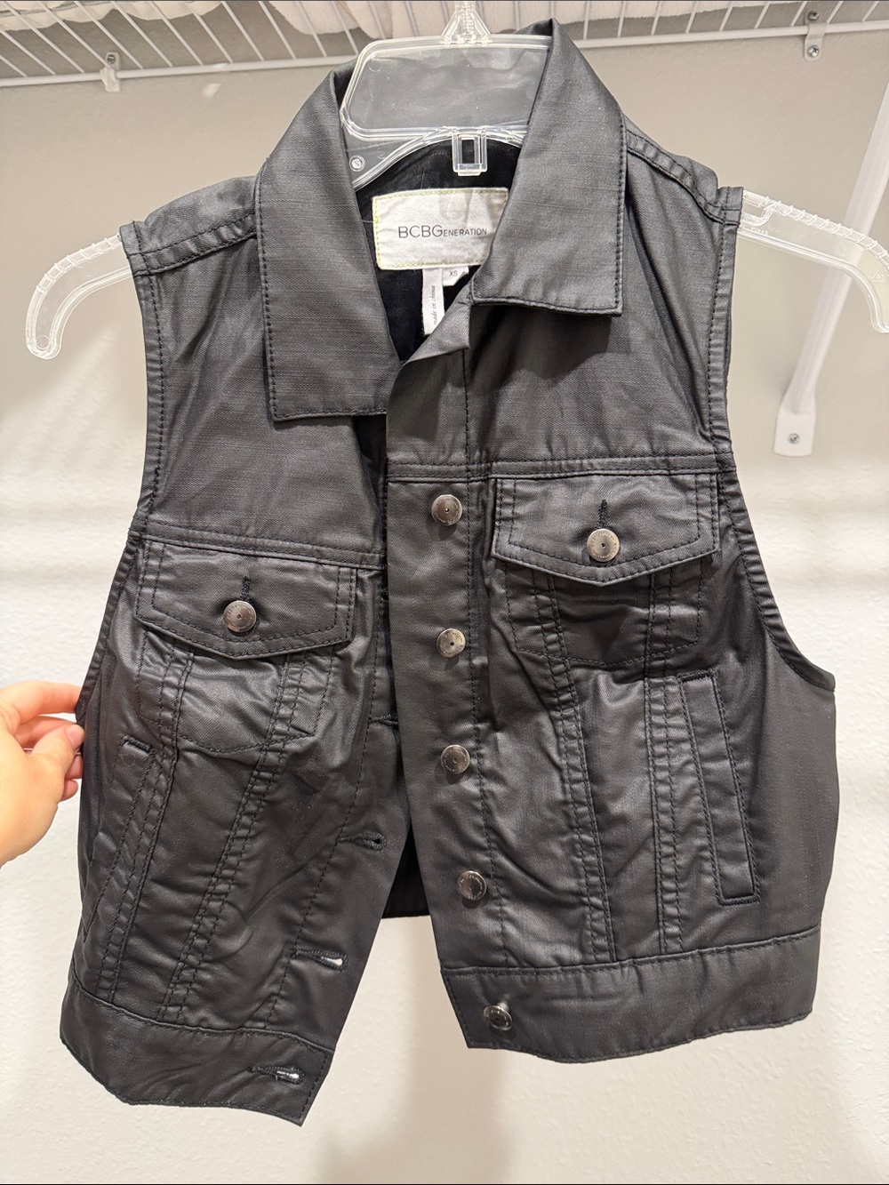 BCBGeneration Black Sleeveless Utility Vest
